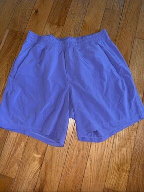 Mens Lululemon Shorts size Large